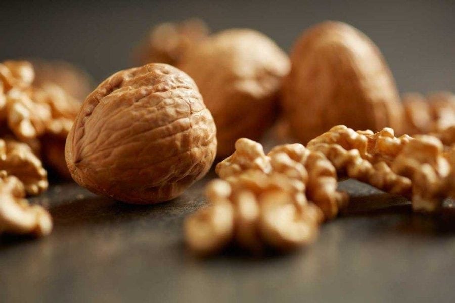 Cheddar Walnut Pull-Apart Rolls