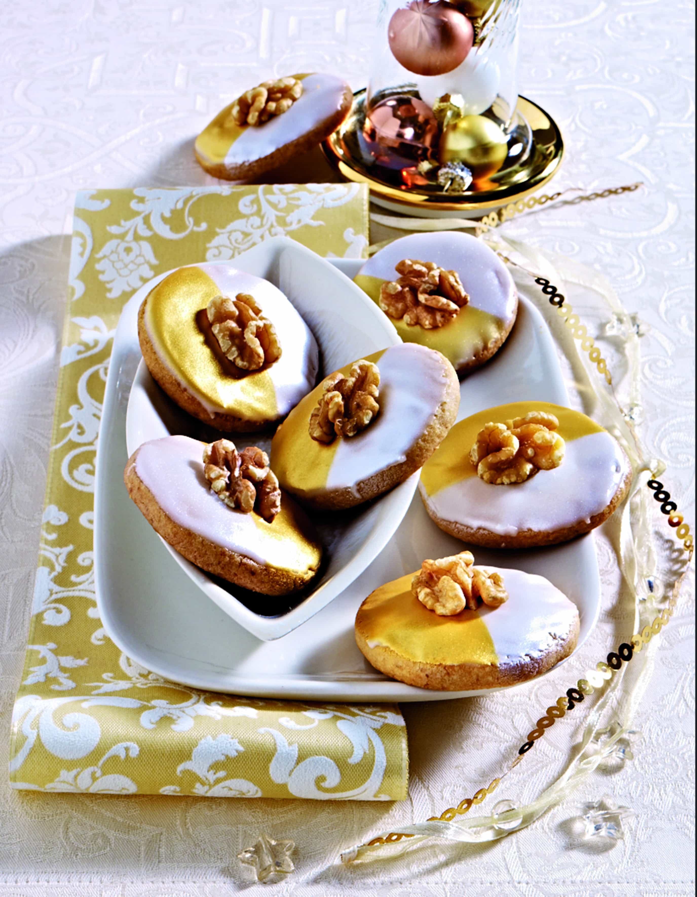 German Walnut Rounds California Walnuts