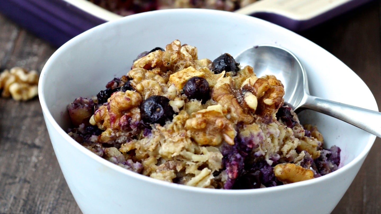 Blueberry Apple & Walnut Baked Oatmeal California Walnuts