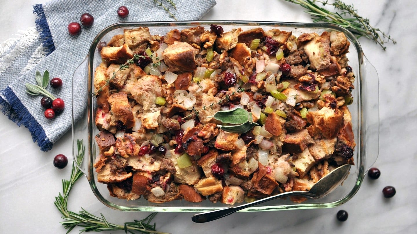 Walnut and Cranberry Stuffing California Walnuts