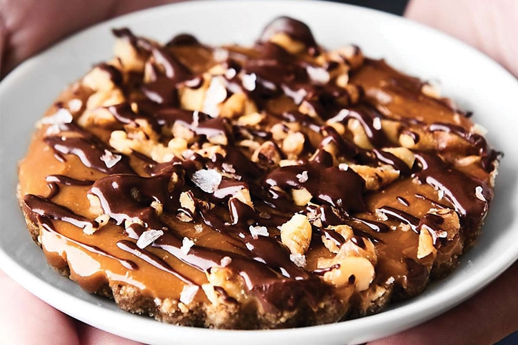 Easy Caramel Walnut Tarts Recipe
