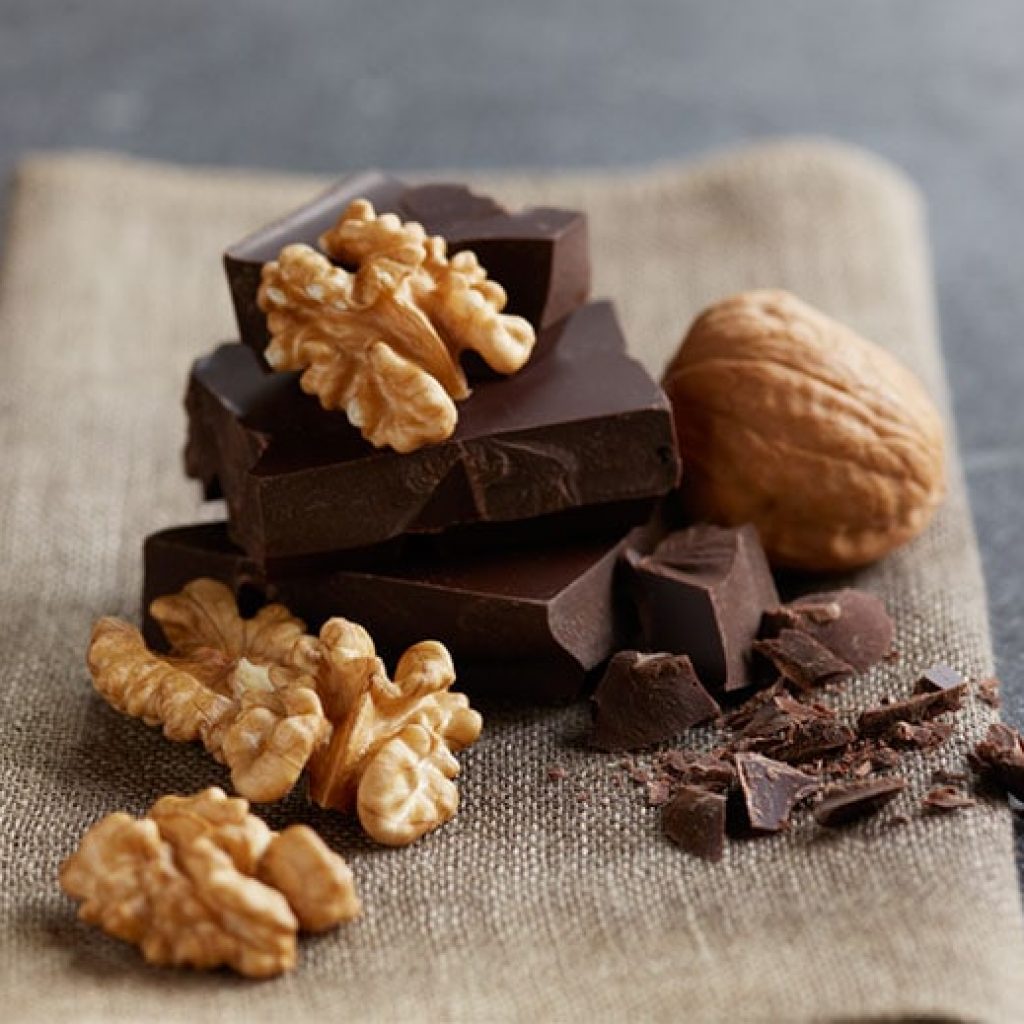 Walnuts Dark Chocolate