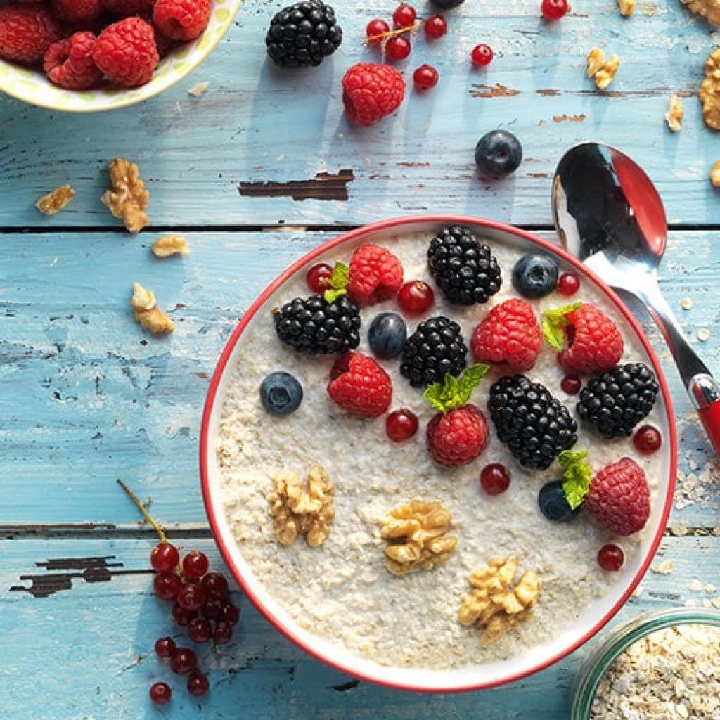 porridge with walnuts