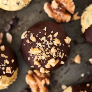 No-Bake Walnut Cheesecake Bites Show Me the Yummy