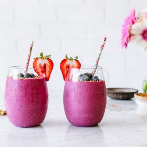 Mixed Berry Walnut Chia Smoothie