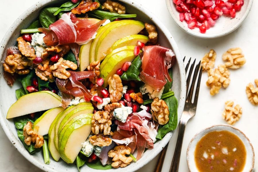 Walnut Balsamic Spinach Salad