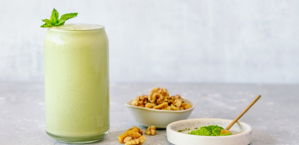 Matcha Avocado Smoothie