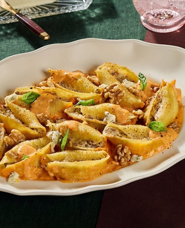 Gorgonzola and Walnut Stuffed Shells