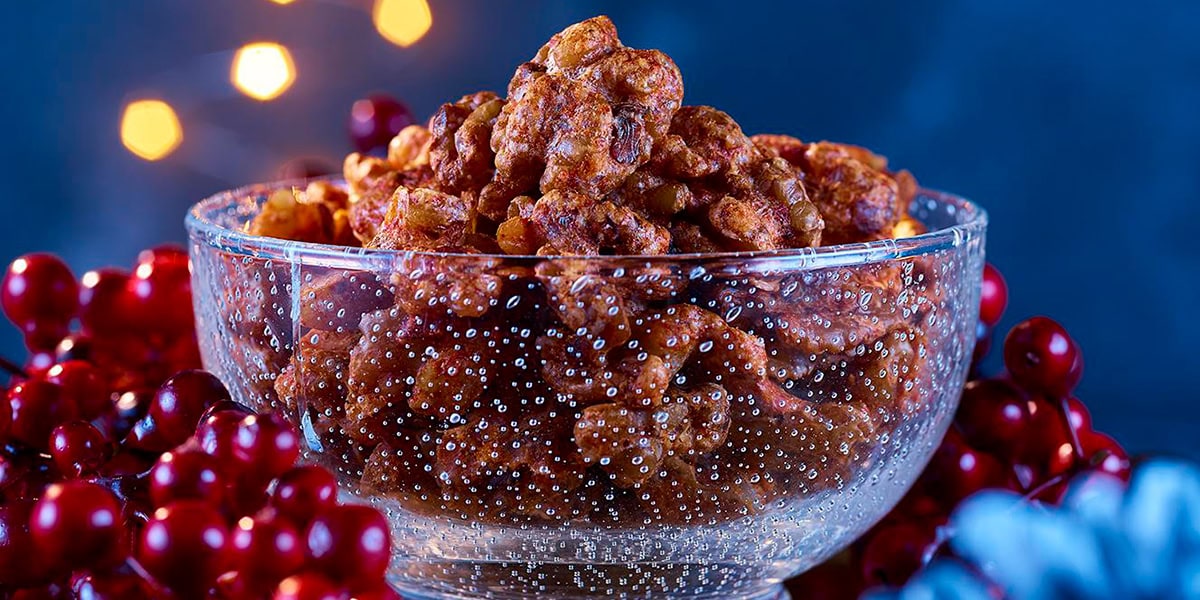 Holiday Seasoned Walnuts
