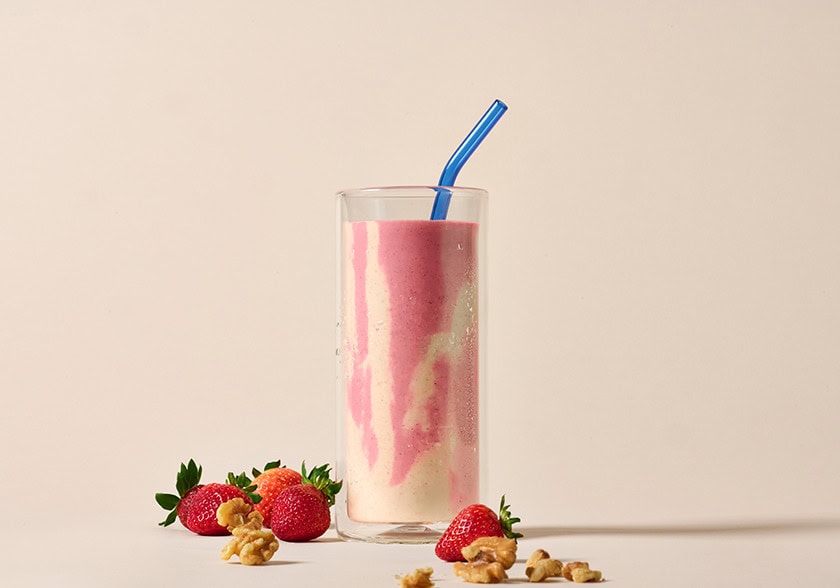 Strawberry Walnut Date Smoothie
