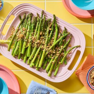 Walnut-Roasted Asparagus with Walnut Mint Gremolata 