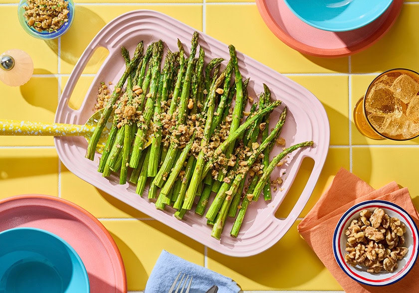 Walnut-Roasted Asparagus with Walnut Mint Gremolata 