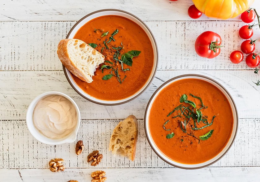 Creamy California Walnut and Tomato Soup (Foodservice)